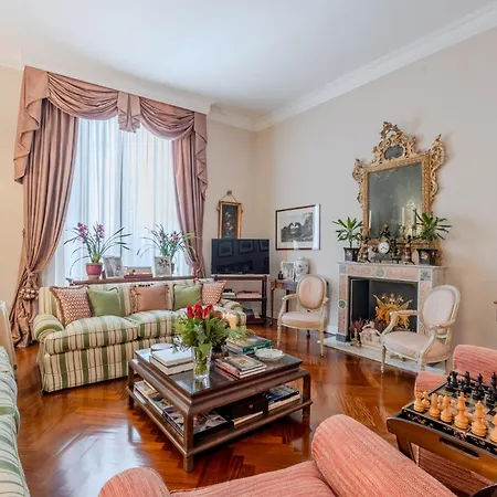 Colonna Traiana - Luxury Experience With Iconic Views Apartment Rome