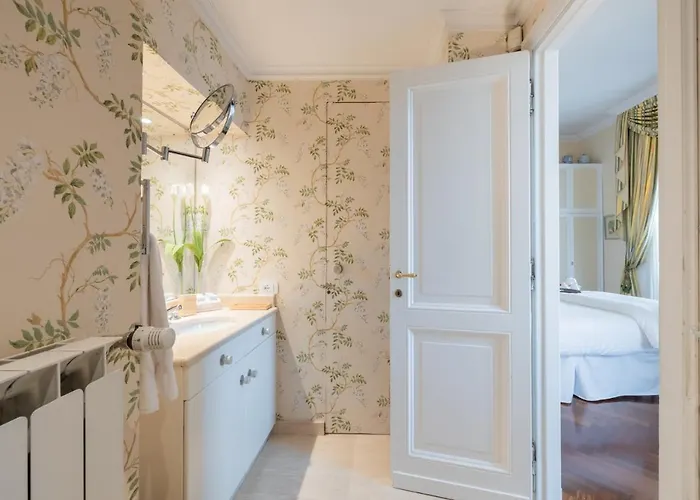 Colonna Traiana - The View Boutique Luxury In The Center Of Ancient * Rome